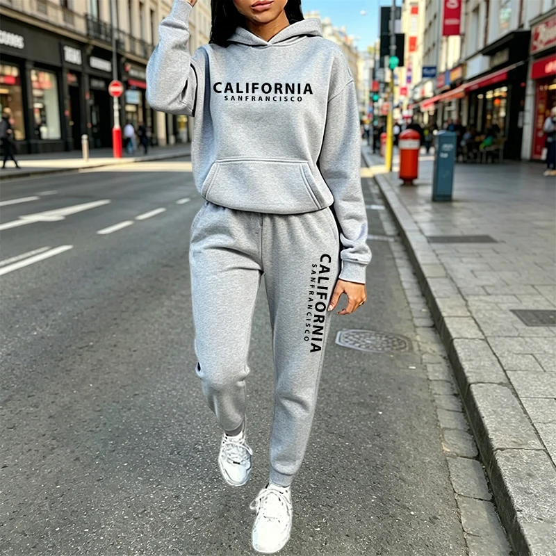 Women'S Fashion Hoodie - ชุดลำลองสไตล์คนเมือง เสื้อฮู้ดดี้ กางเกงจ็อกเกอร์ ชุดฤดูใบไม้ร่วง ฤดูหนาว ลายพิมพ์แคลิฟอร์เนีย