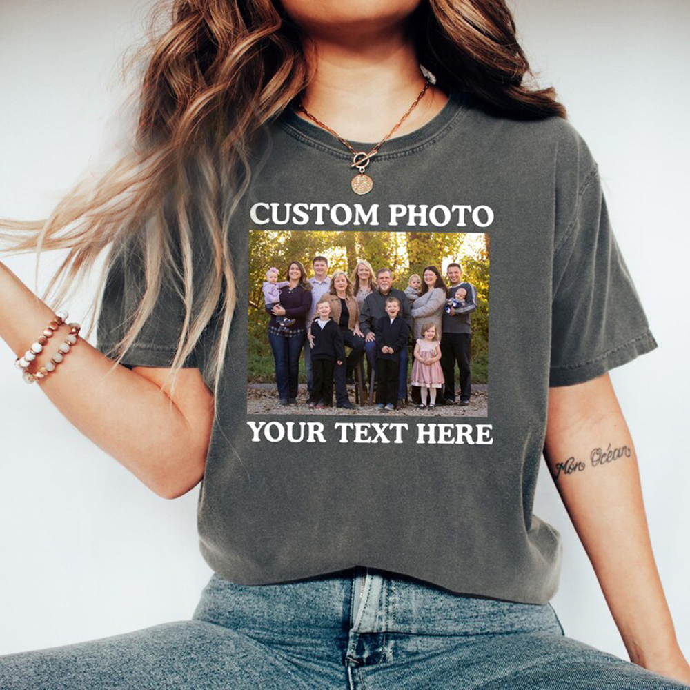 Fashion Women Picture - เสื้อยืดคอกลมหญิง ลายกราฟิกแบบกำหนดเอง รูปภาพ ข้อความส่วนตัว ดีไซน์แบบหลวมๆ แฟชั่นสวมใส่ได้ทุกวัน