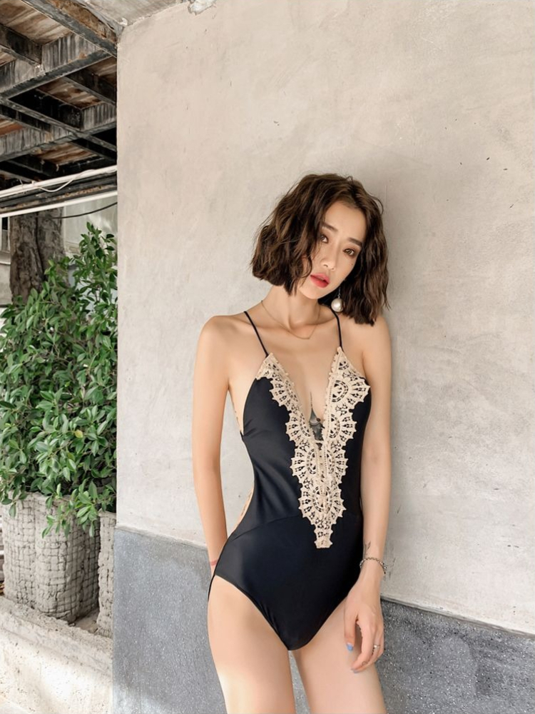 Women'S Fashion - แฟชั่นเกาหลี 2026 ชุดว่ายน้ำสีดำแบบเปิดหลังสำหรับผู้หญิง เซ็กซี่ ยกทรงดันทรง ชุดว่ายน้ำวันพีซ