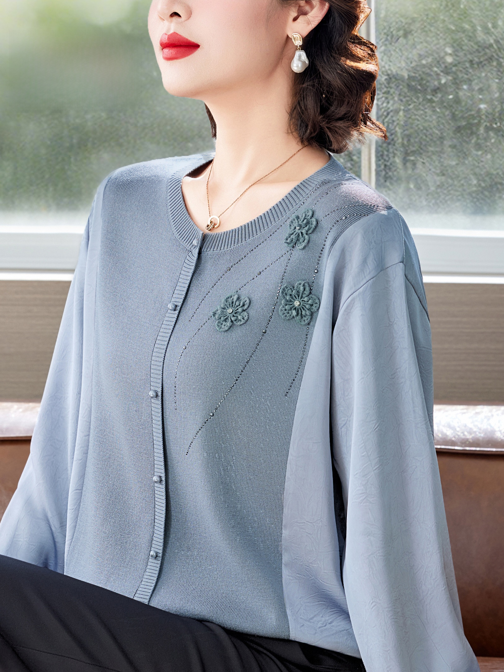 เสื้อคาร์ดิแกนถักนิตติ้งเก๋ไก๋ - Women Fashion Over 60 บทวิจารณ์และราคา