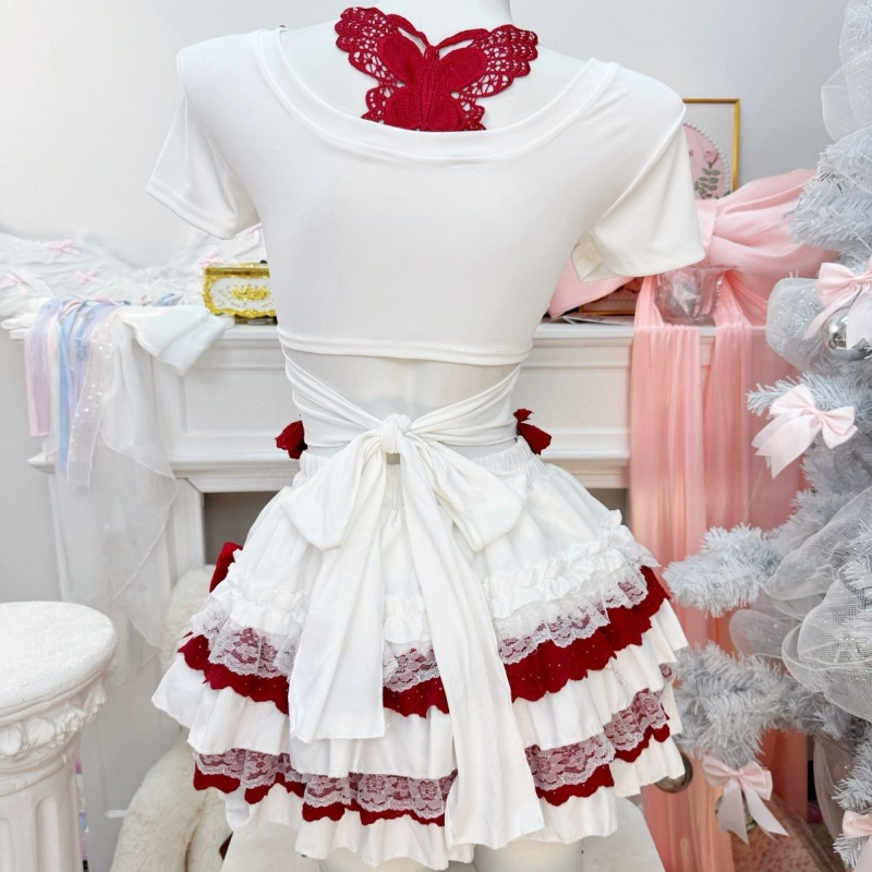 เดรสสั้นสไตล์โคเก็ตหวานๆ แขนสั - Ruched Dress Mini บทวิจารณ์และราคา