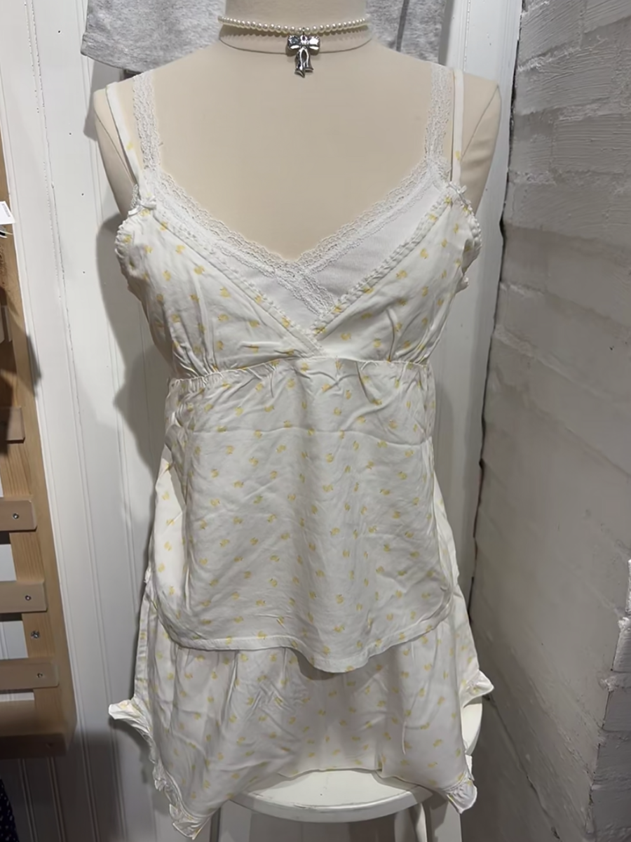 ชุดนอนน่ารักลายเป็ดน้อย 2 ชิ้น - Lace Trim Cami บทวิจารณ์และราคา