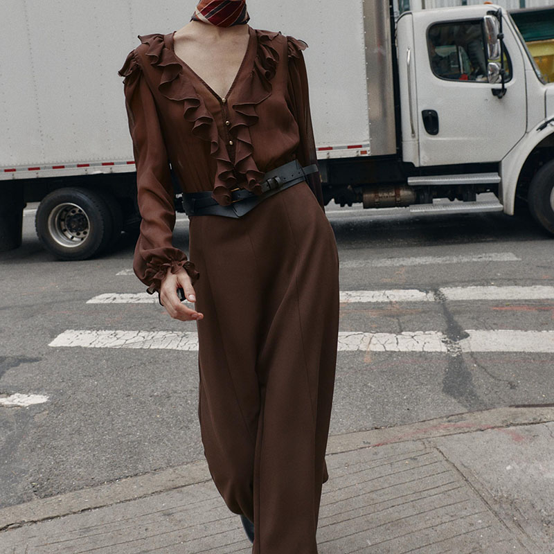 เดรสยาวแขนยาวคอวีทรงสวยหรู  แฟ - Women'S Young Fashion บทวิจารณ์และราคา
