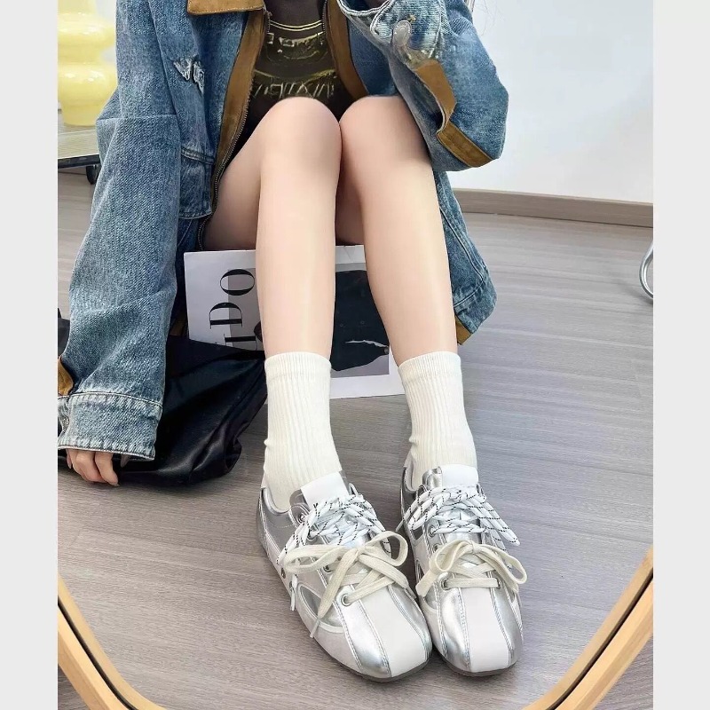 รองเท้าผ้าใบผู้หญิง รุ่นใหม่ ข - Sale Fashion Women บทวิจารณ์และราคา
