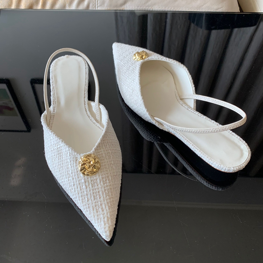 รองเท้าส้นเตี้ยแบบสวม รุ่นใหม่ - Women'S Fashion Sandals บทวิจารณ์และราคา